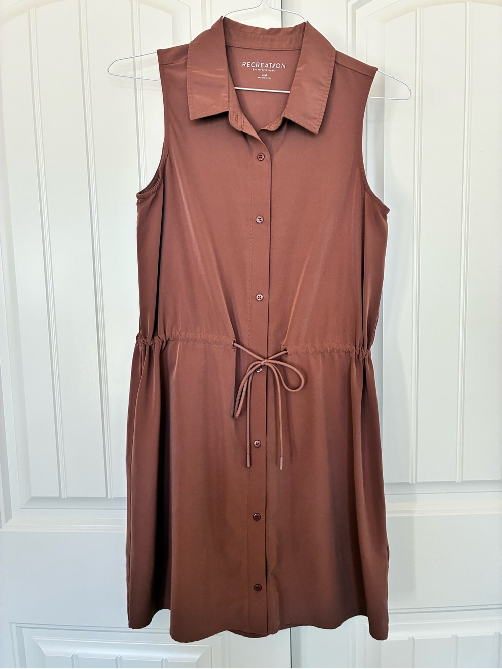 Recreation by Thread & Supply Clay Sleeveless Drawstring Waist Shirt Dress Small